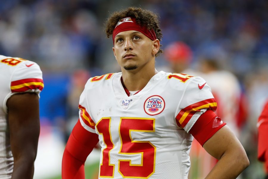 DETROIT, MI - SEPTEMBER 29:  Kansas City Chiefs quarterback Patrick Mahomes (15) looks on during a regular season game between the Kansas City Chiefs and the Detroit Lions on September 29, 2019 at Ford Field in Detroit, Michigan.  (Photo by Scott W. Grau/Icon Sportswire via Getty Images)